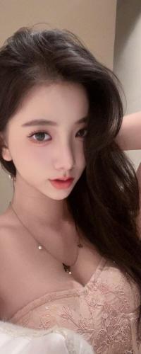 尔湾19岁一楼一凤，新到限定人氣超高型美女